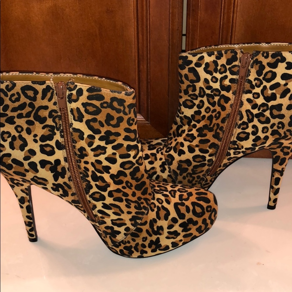 Qupid Leopard Print Booties